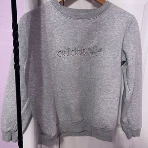 Adidas sweater